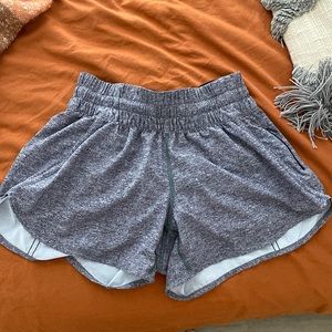 Lululemon - Hotty Hot shorts